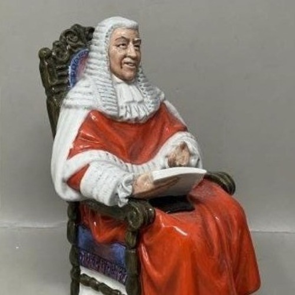 Royal Doulton MINT Judge Figurine HN2443 Matte Red Robe Wig Seated Chair 1960